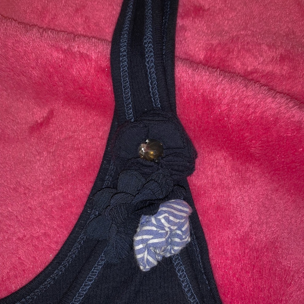 Tank top - Picture 2 of 3
